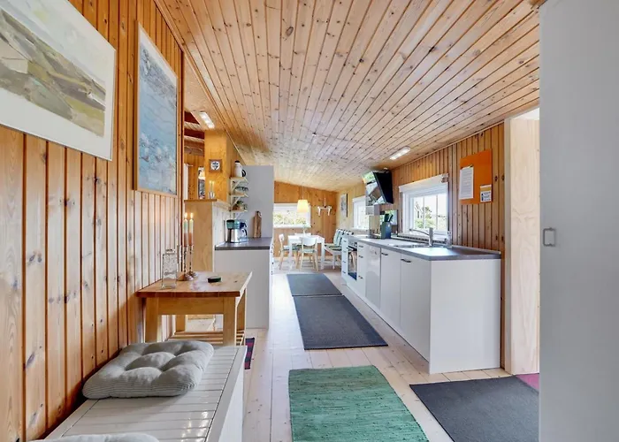 Stefana - 200m From The Sea By Interhome *